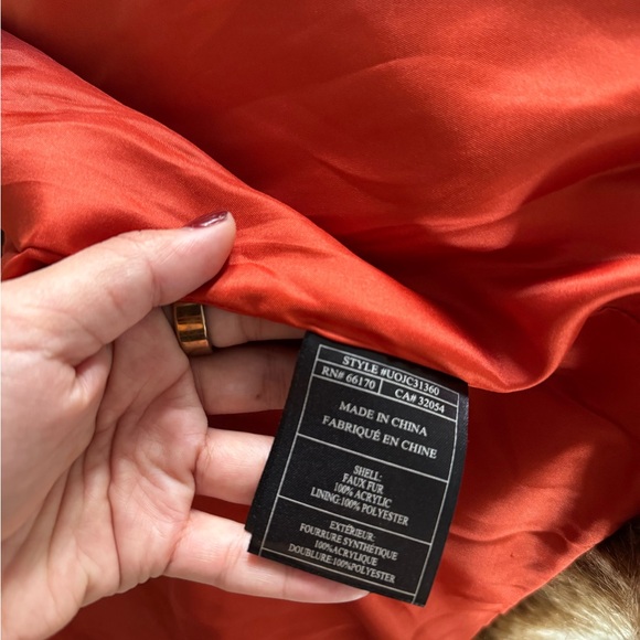 Faux Fur Vest - Picture 7 of 7